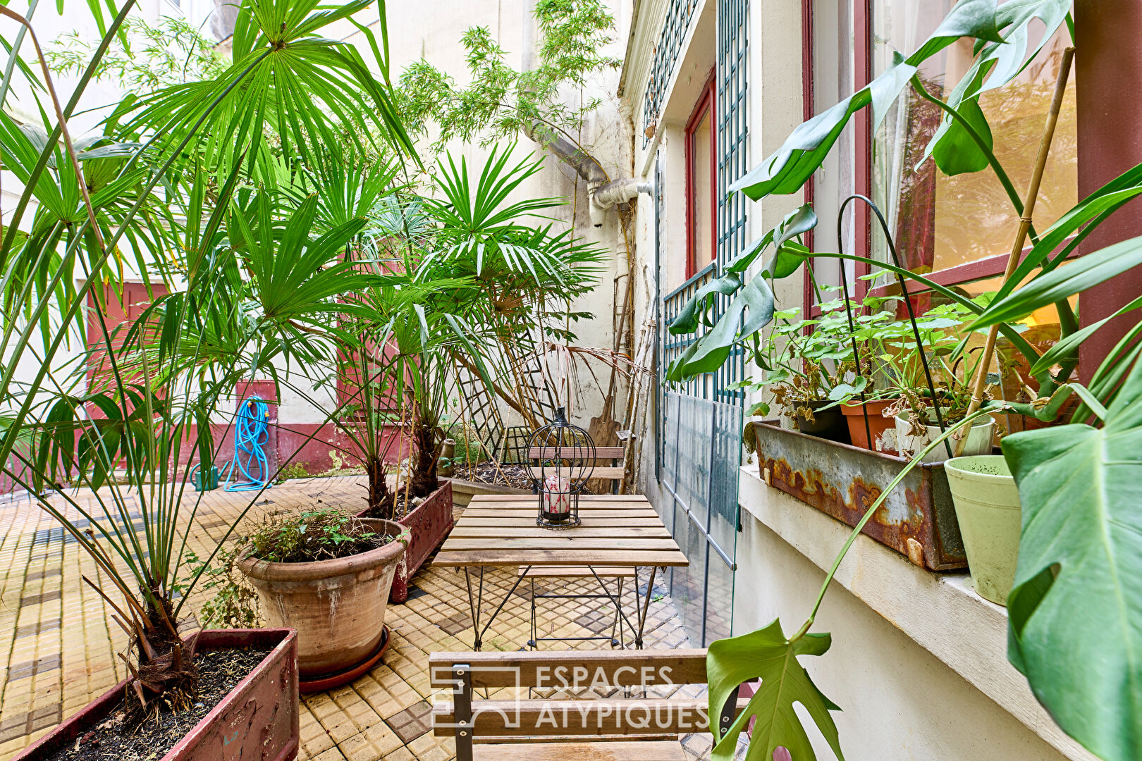 Duplex de charme sur cour – Quartier Nouvelle Athènes