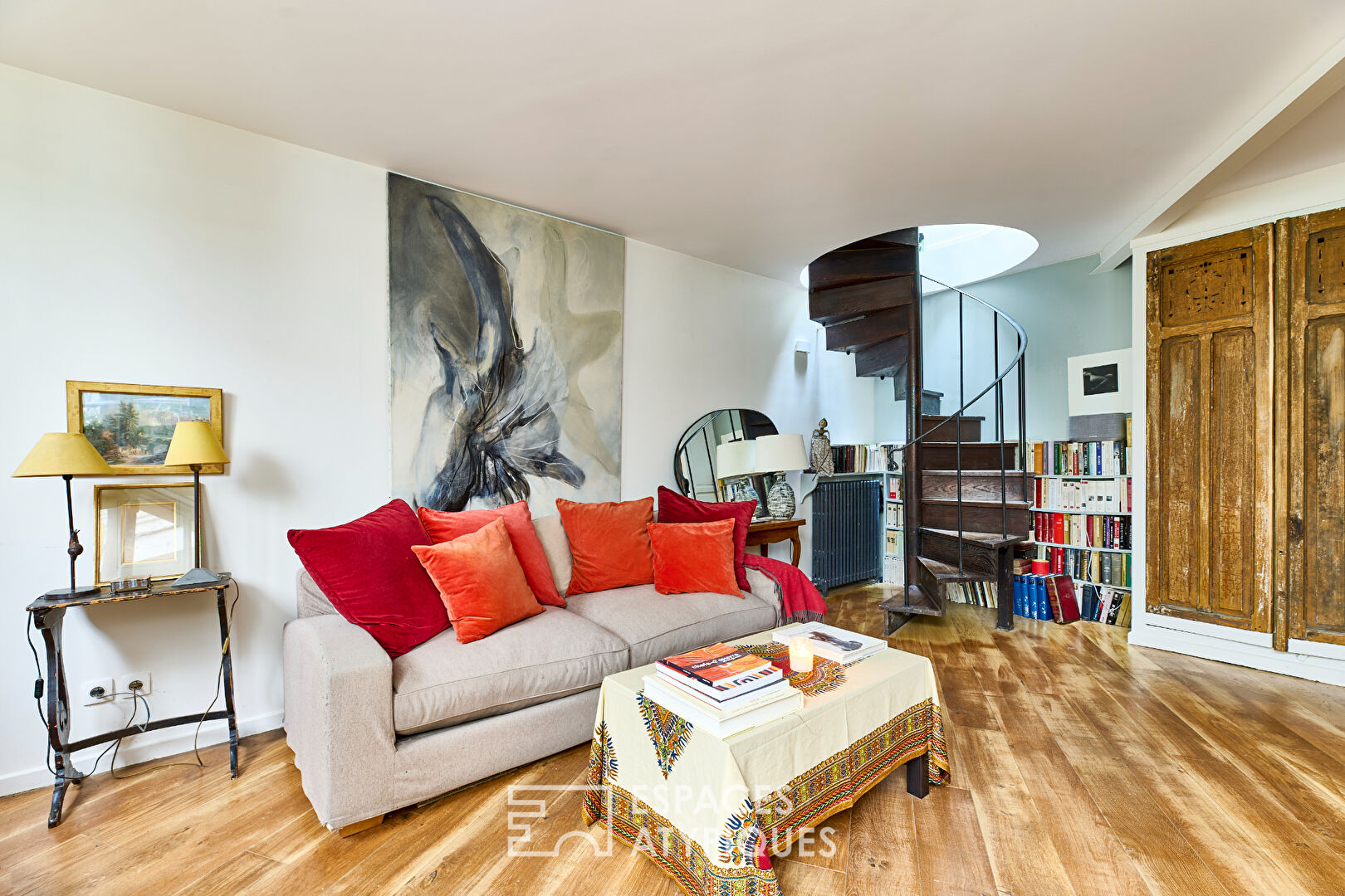 Duplex de charme sur cour – Quartier Nouvelle Athènes