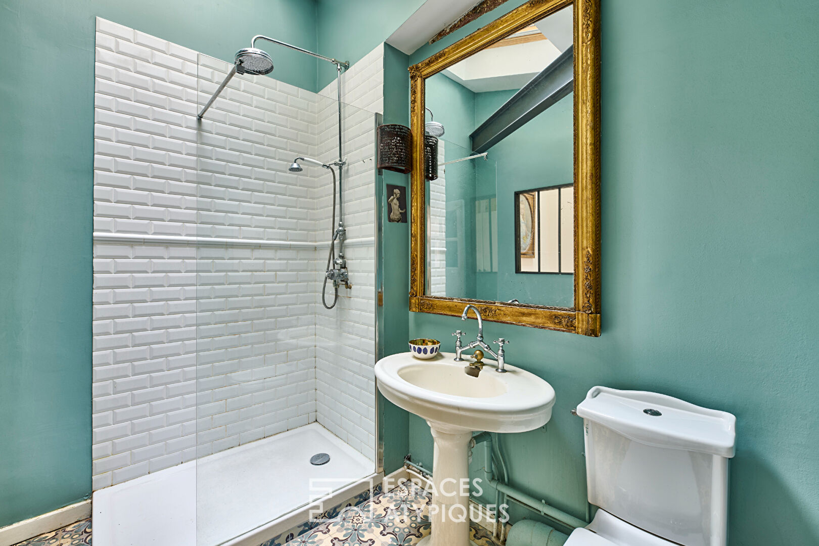 Duplex de charme sur cour – Quartier Nouvelle Athènes