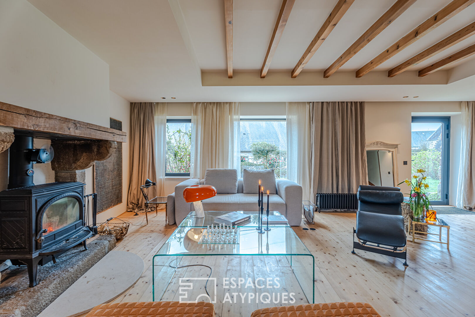 Maison en pierre rénovée à 6 minutes de la mer