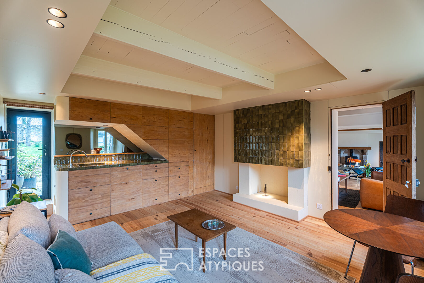 Maison en pierre rénovée à 6 minutes de la mer
