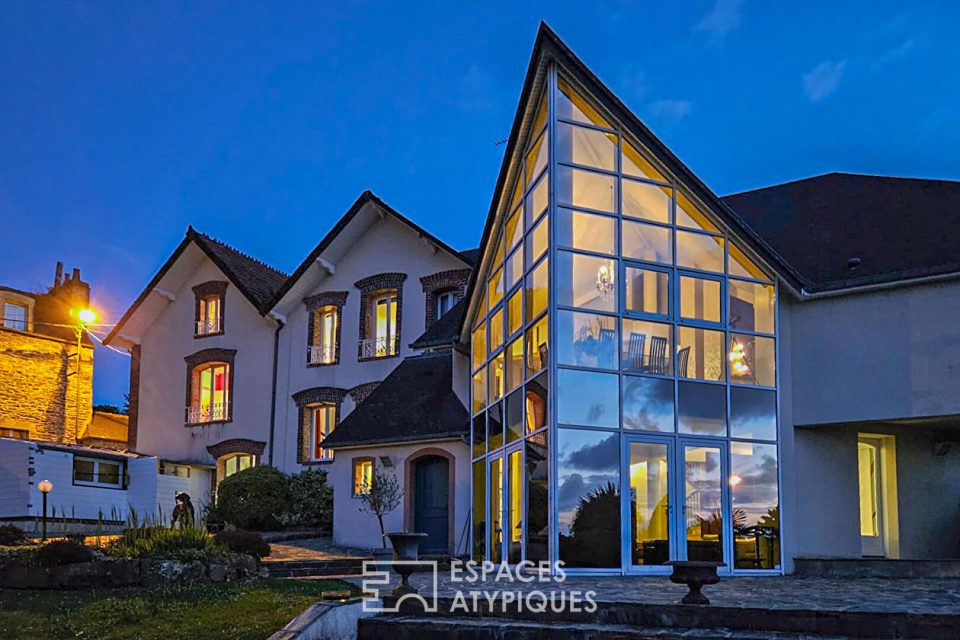 Sur les hauteurs de Cherbourg , maison avec vue plongeante sur la rade