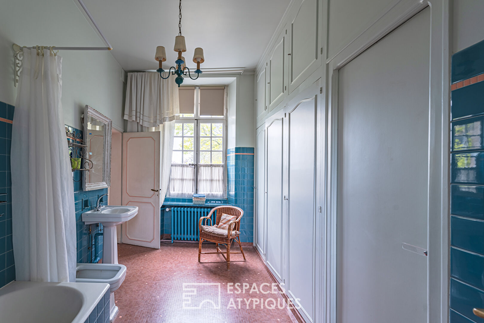 Beautiful 18th century residence in the town center of Valognes