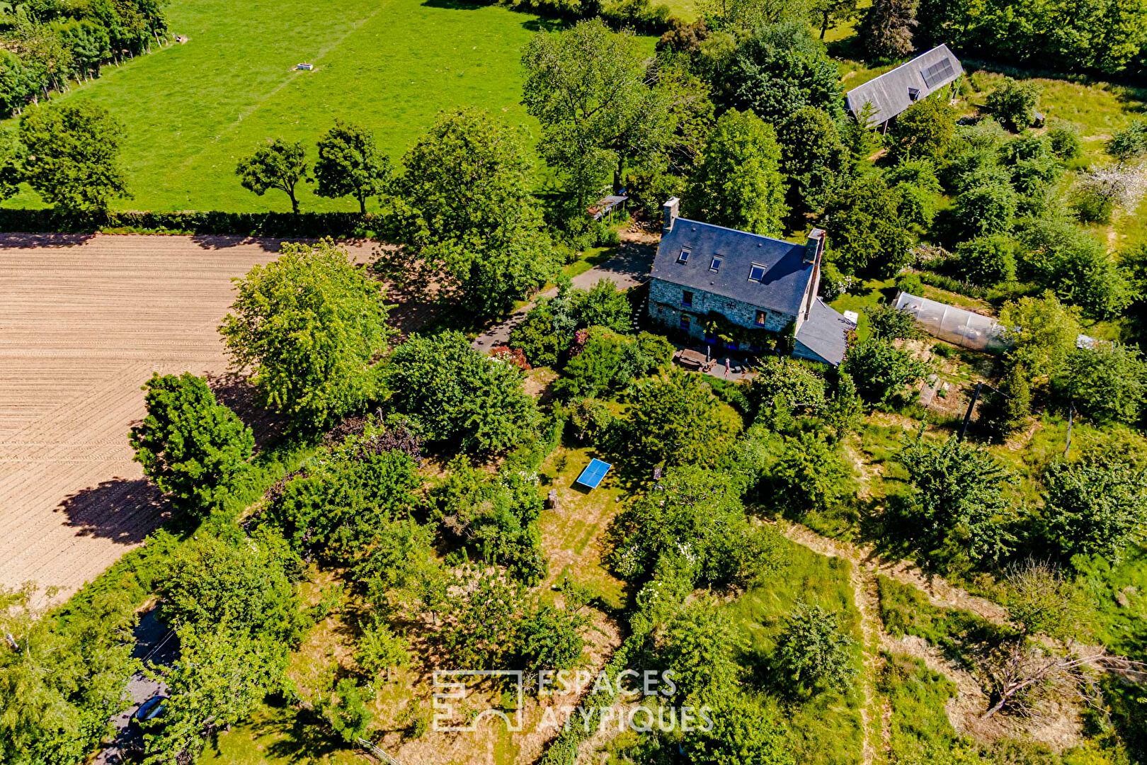 Charming house on the road to Mont Saint Michel