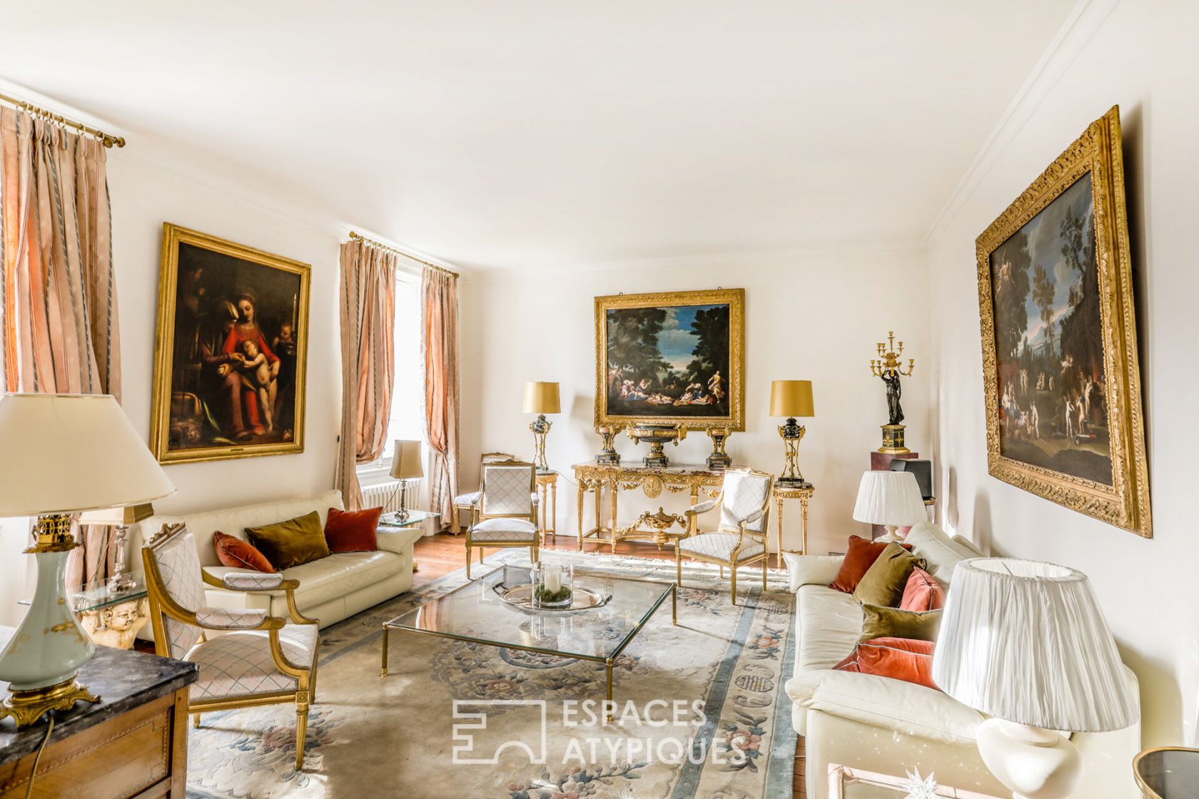 Bourgeois residence in the city center of Cherbourg