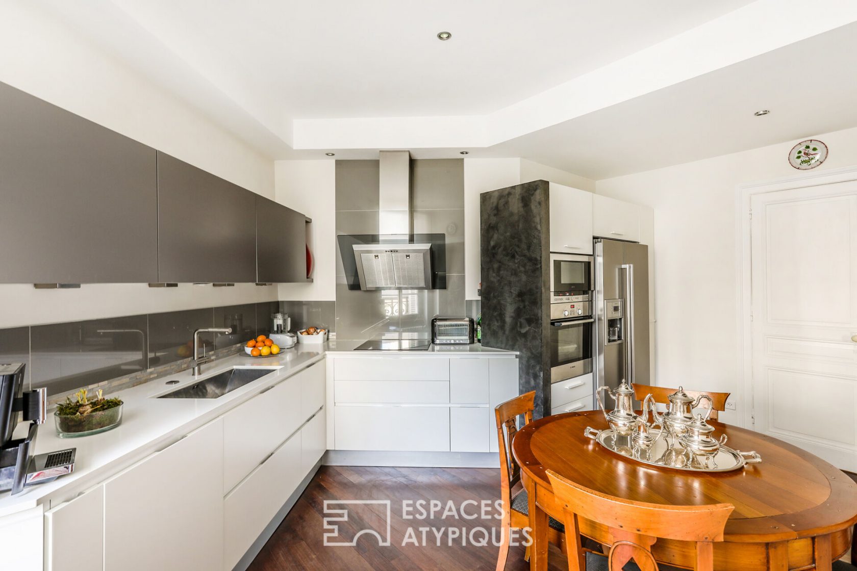 Bourgeois residence in the city center of Cherbourg