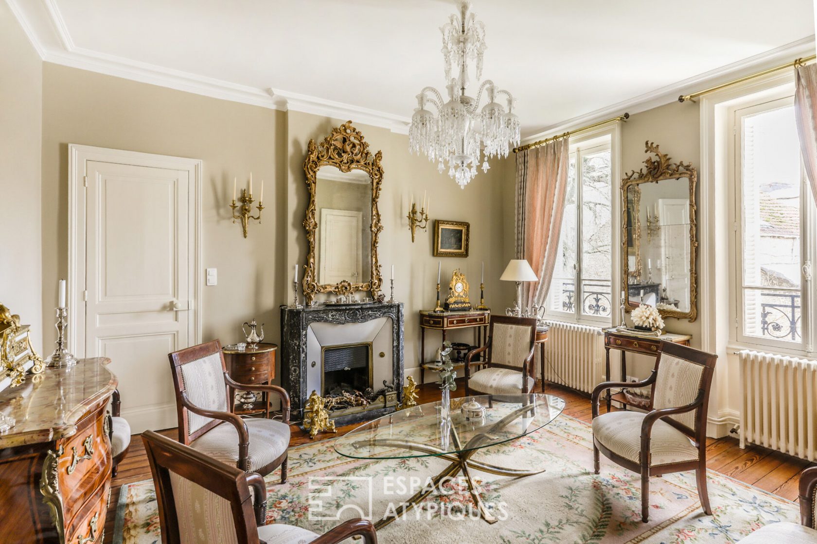 Bourgeois residence in the city center of Cherbourg