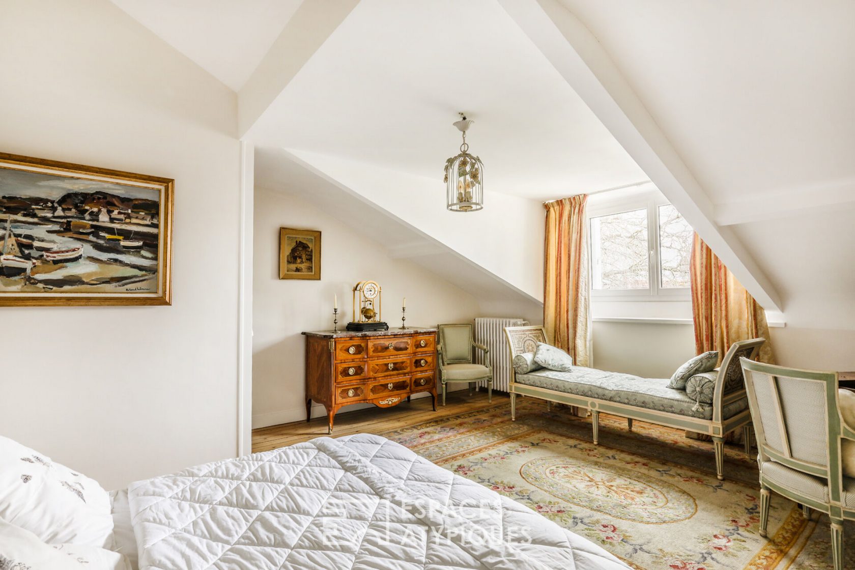 Bourgeois residence in the city center of Cherbourg