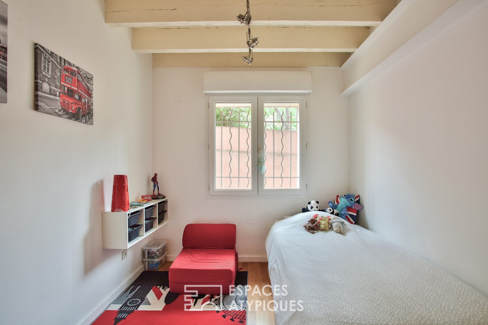 Loft dans une ancienne usine avec jardin et terrasse