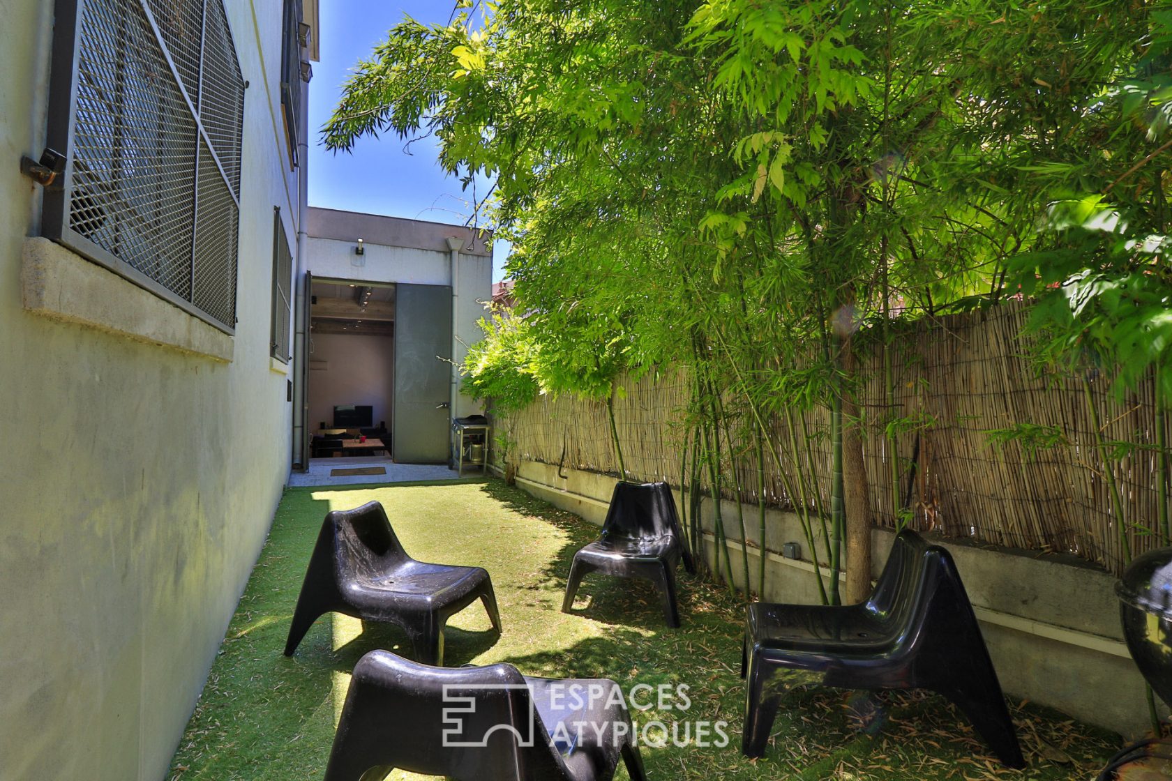 Brutalist LOFT with patio and garden