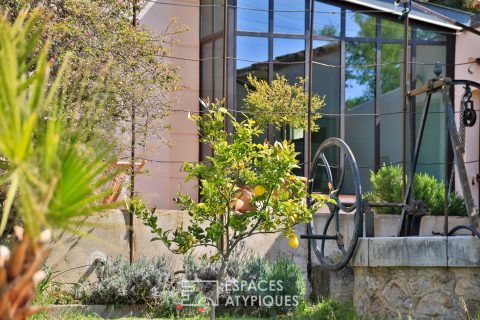Bastide 1900 and its contemporary glass roof