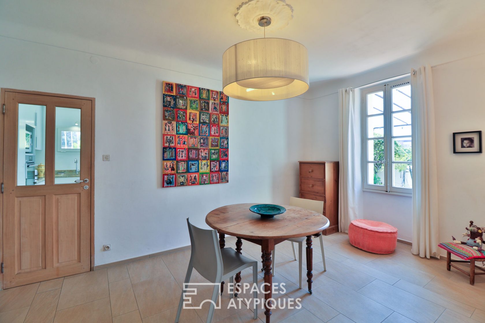 Bastide 1900 and its contemporary glass roof
