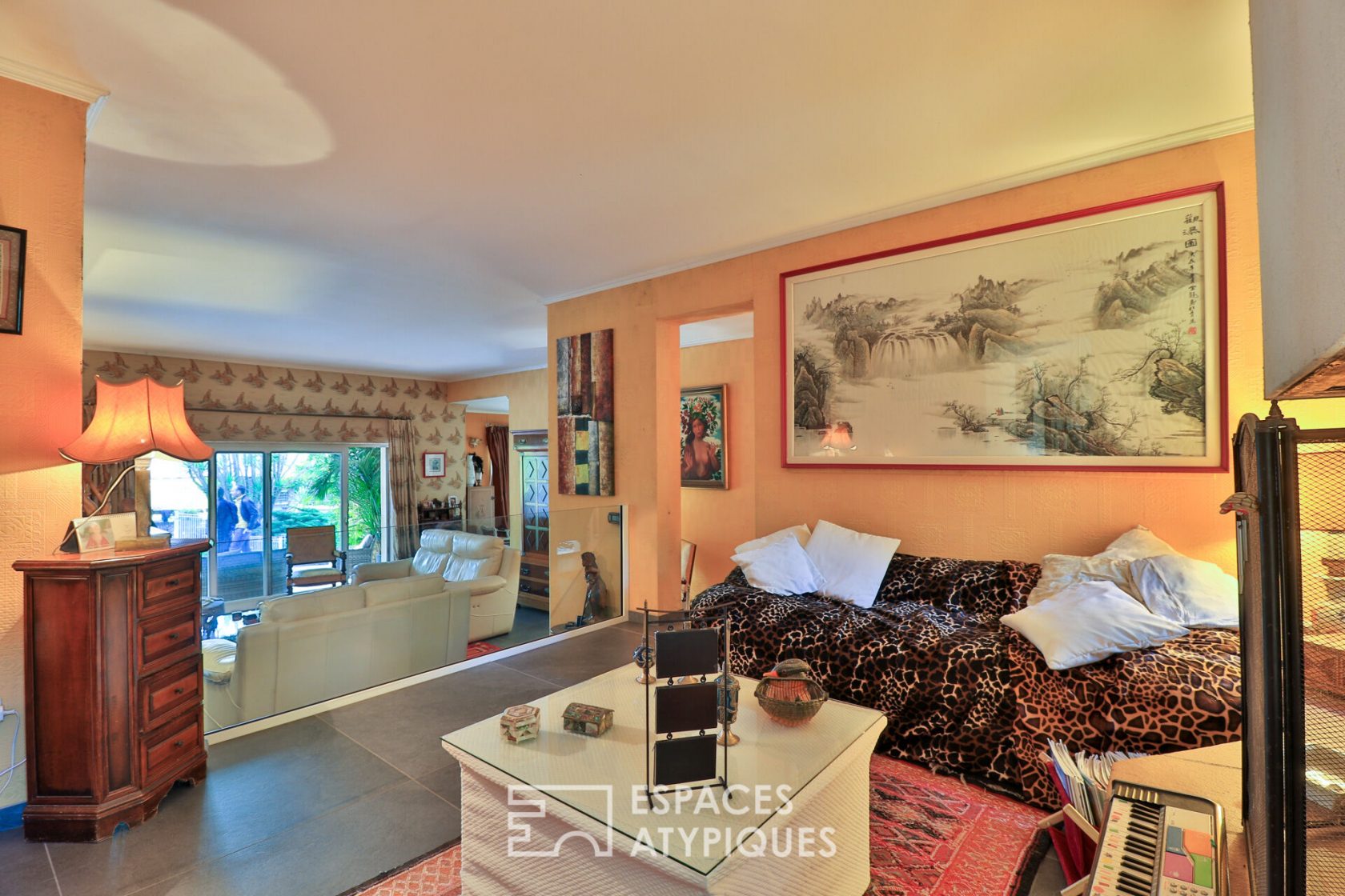 Family property two single storey houses