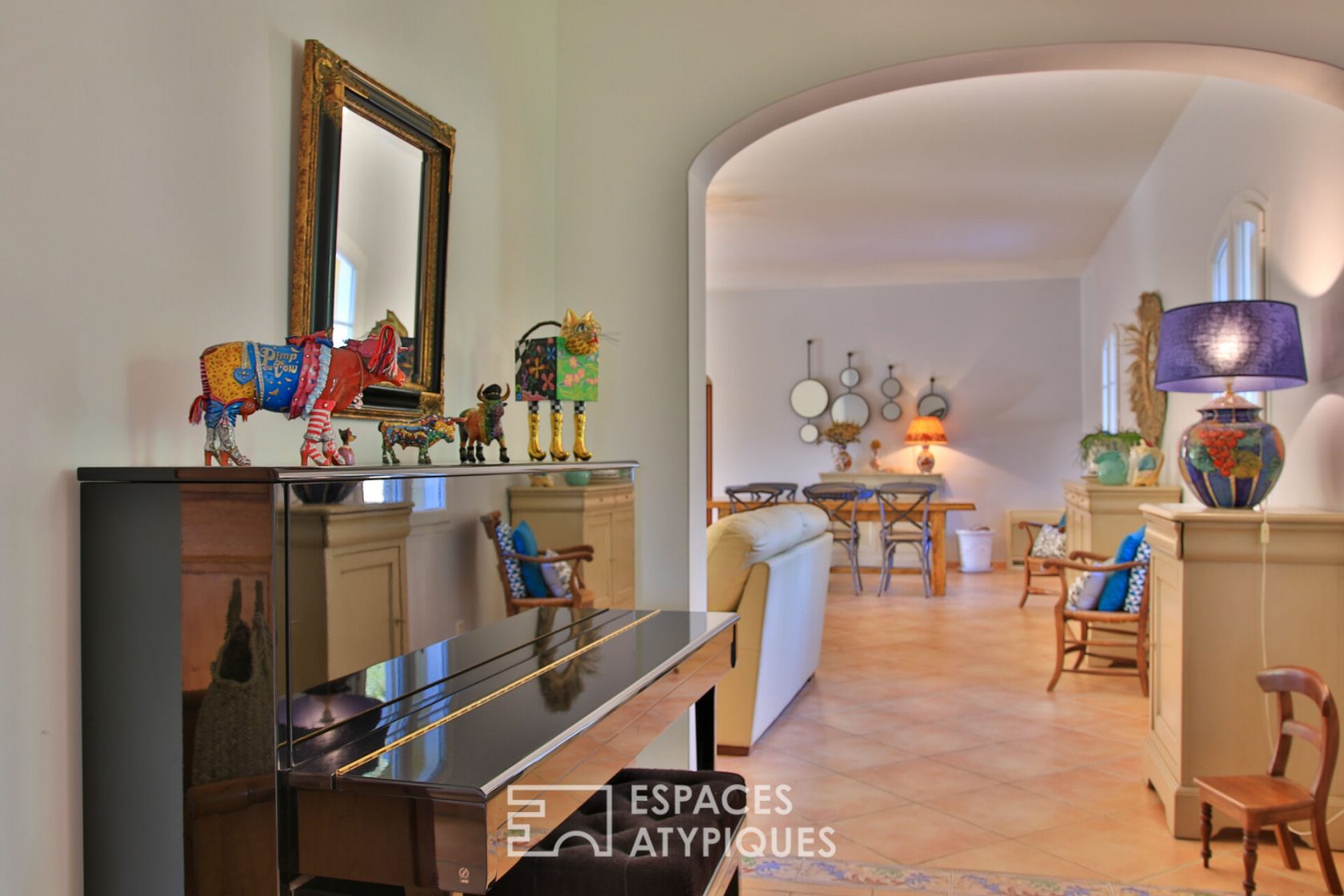 Neo-classical house with contemporary annex, nature park and swimming pool.