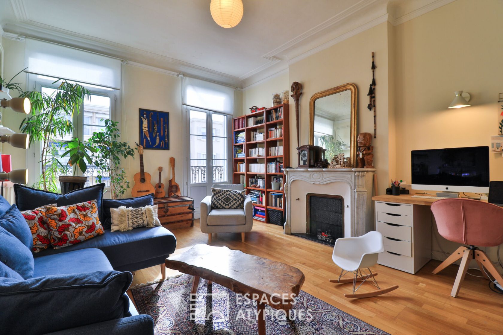 Haussmannian chic and bohemian in the upper city