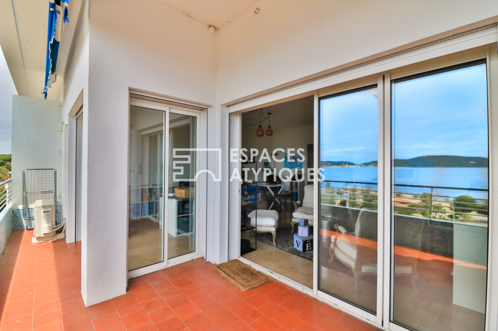 Appartement contemporain vue mer époustouflante au mourillon à Toulon