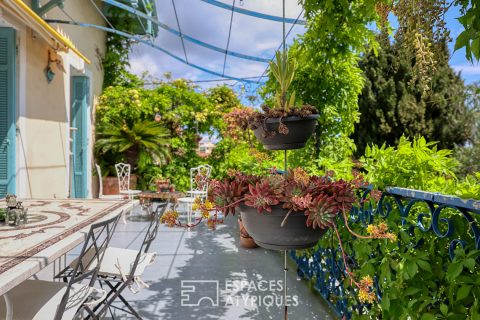 Haut de villa au cachet d’antan  avec jardin privatif