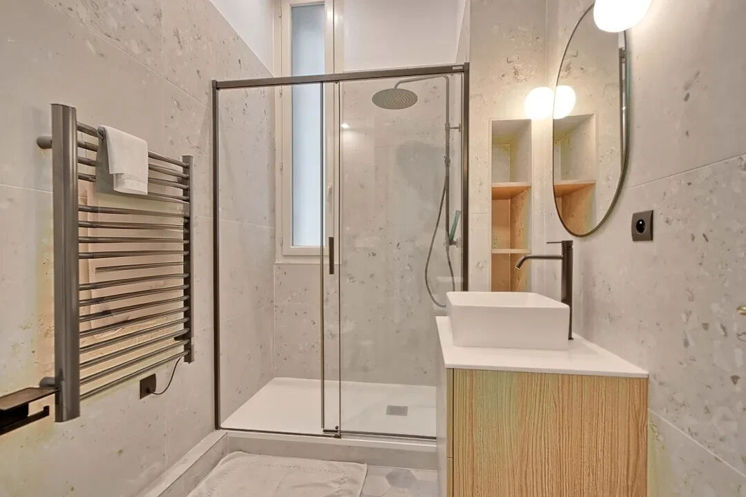 Contemporary apartment in a Second Empire building