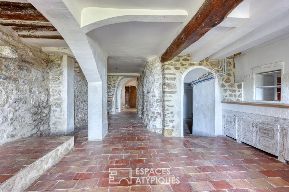 Maison au coeur du village du Castellet