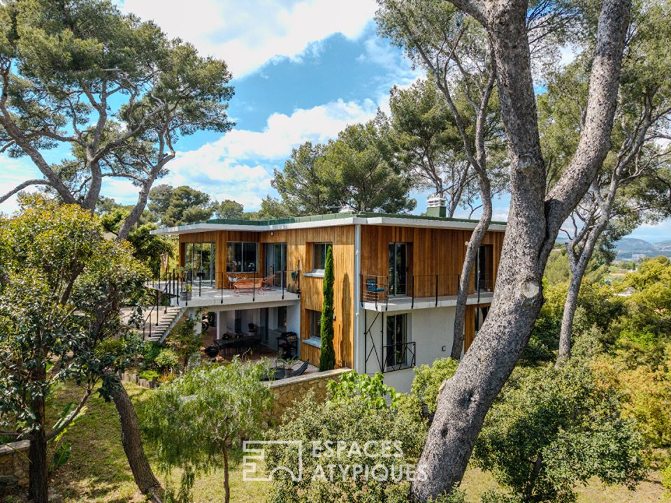 Villa californienne rénovée, havre d'élégance à deux pas des plages