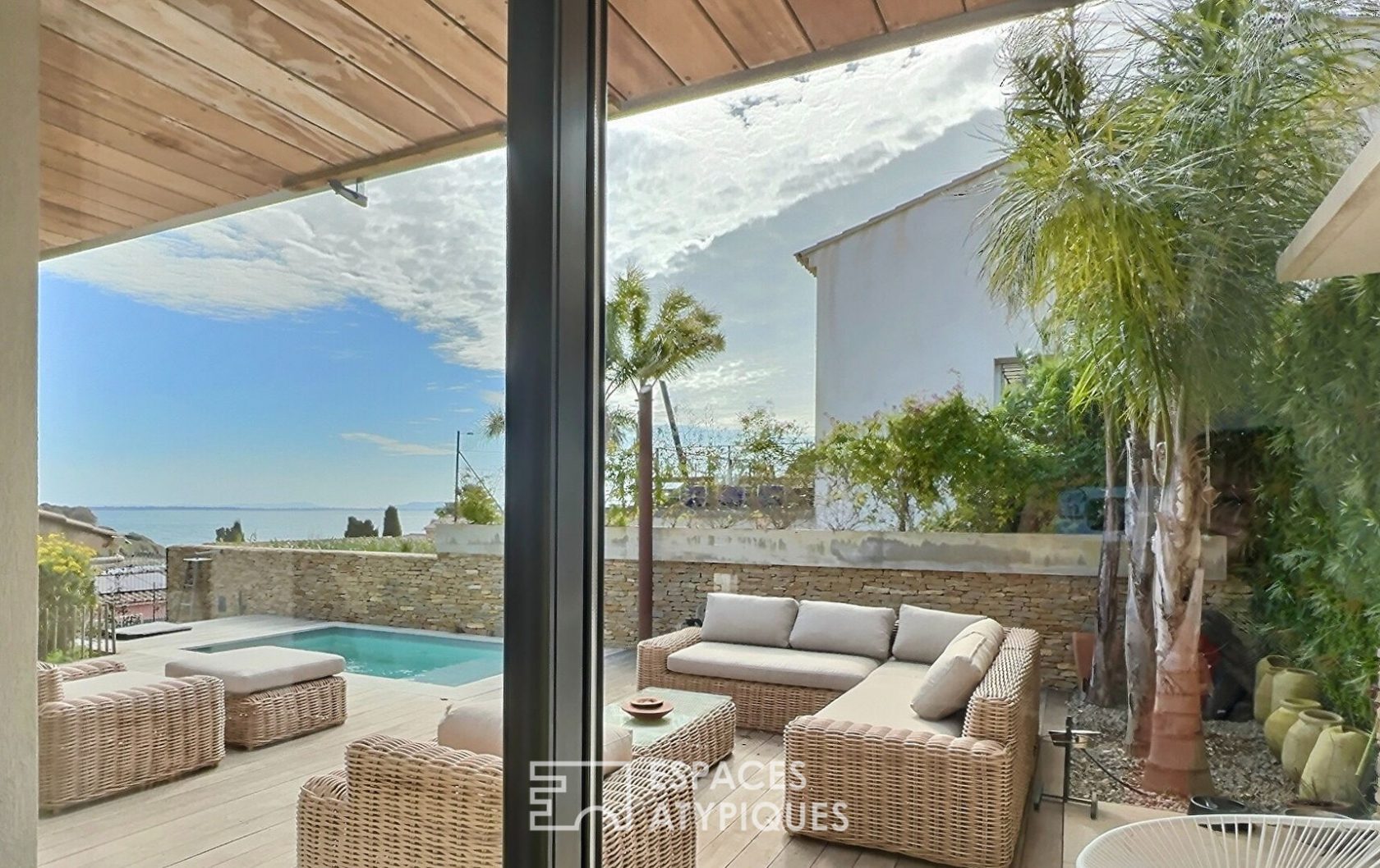 Appartement avec vue mer, port et plage à pied