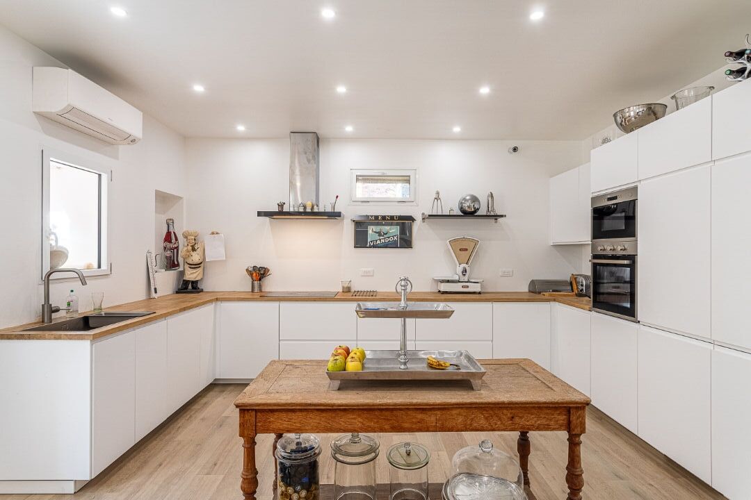 Maison de ville réhabilitée  esprit contemporain