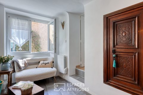 Maison de charme et ses terrasses au coeur du village de Bormes les Mimosas,