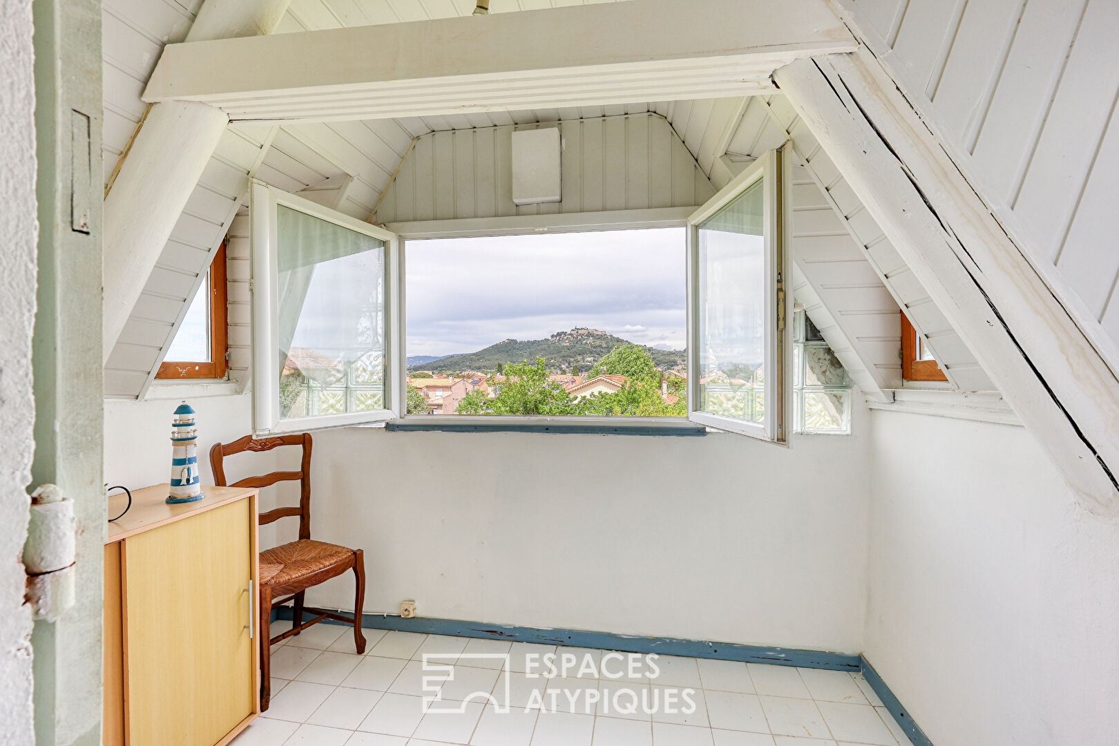 Maison esprit « Tiny House »  proche du centre ville.