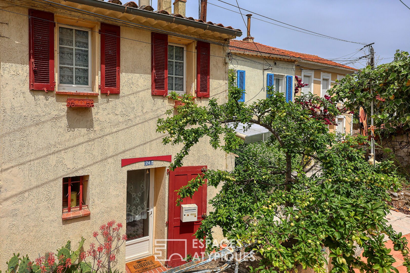 Maison esprit « Tiny House »  proche du centre ville.