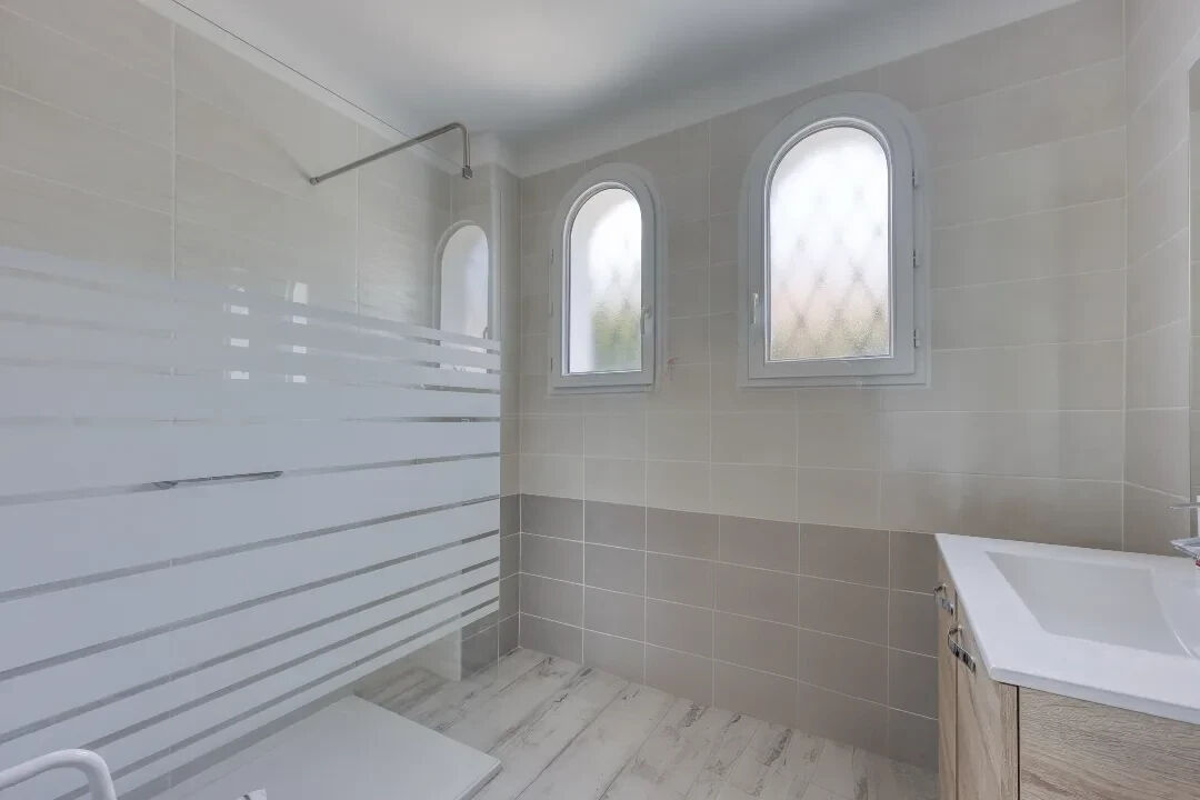 Villa d’architecte années 60 avec jardin méditerranéen
