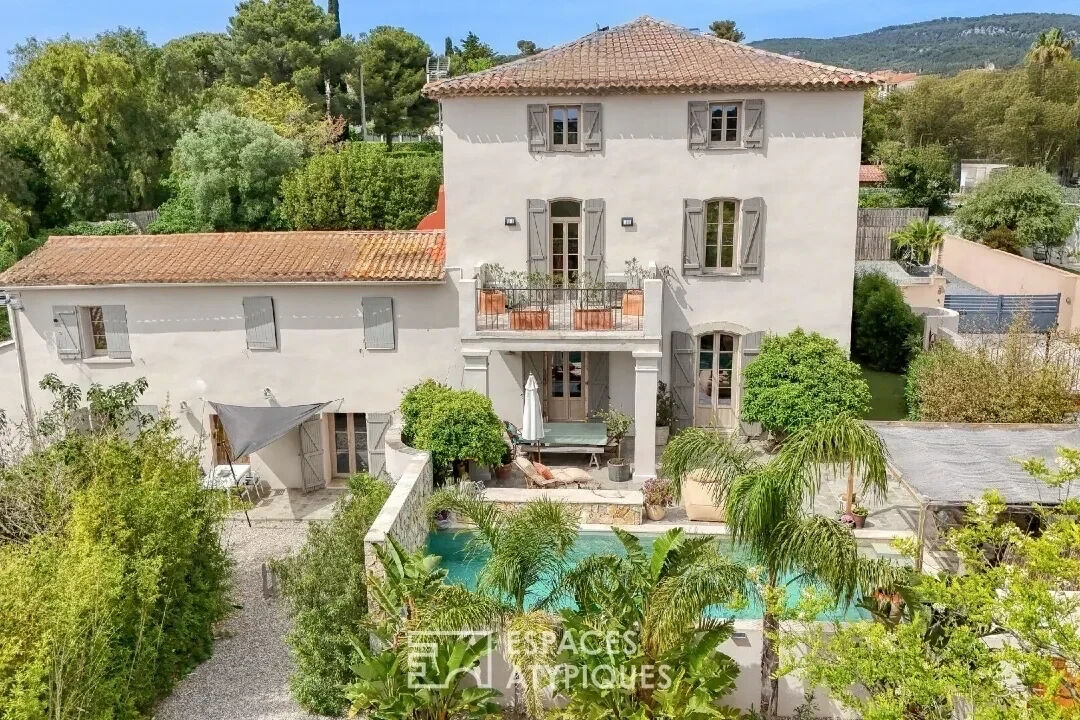 Maison de maitre avec dépendances