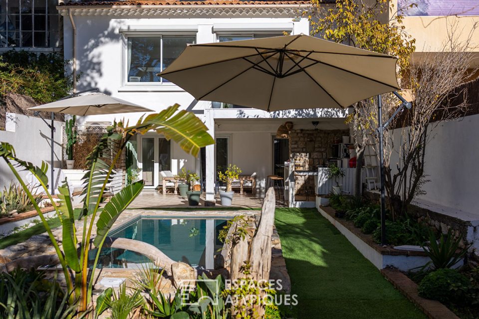 Maison épurée avec jardin et piscine proche mer à Toulon