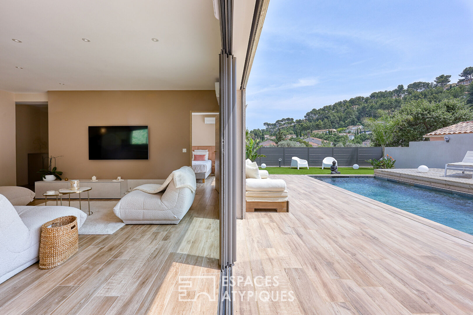 Villa neuve aux prestations haut de gamme à Hyères