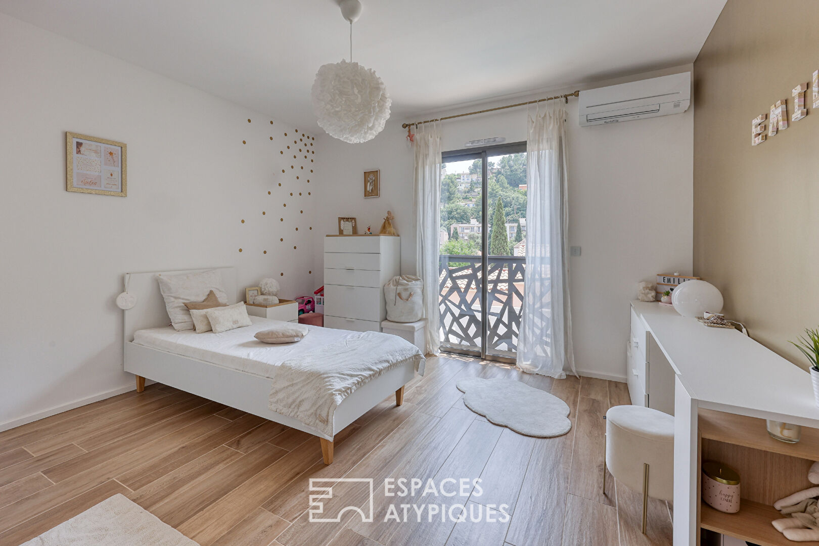 Villa neuve aux prestations haut de gamme à Hyères