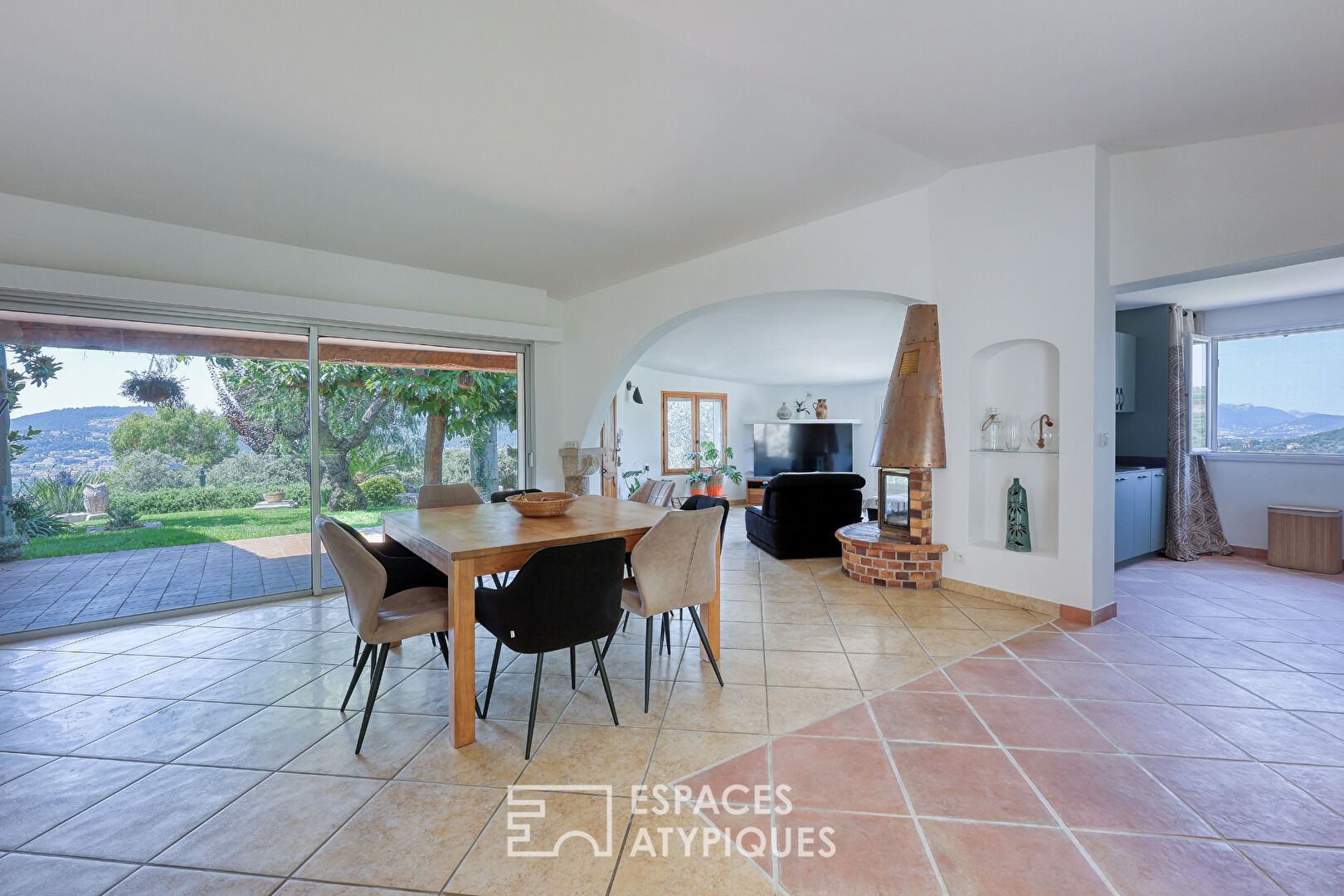 Exceptional property at the gates of the town of Hyères