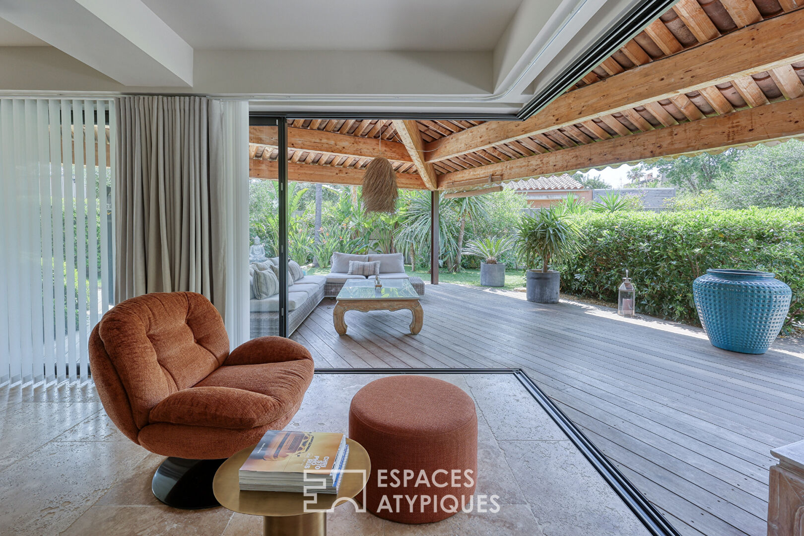 Architecture de collection proche mer dans le Var
