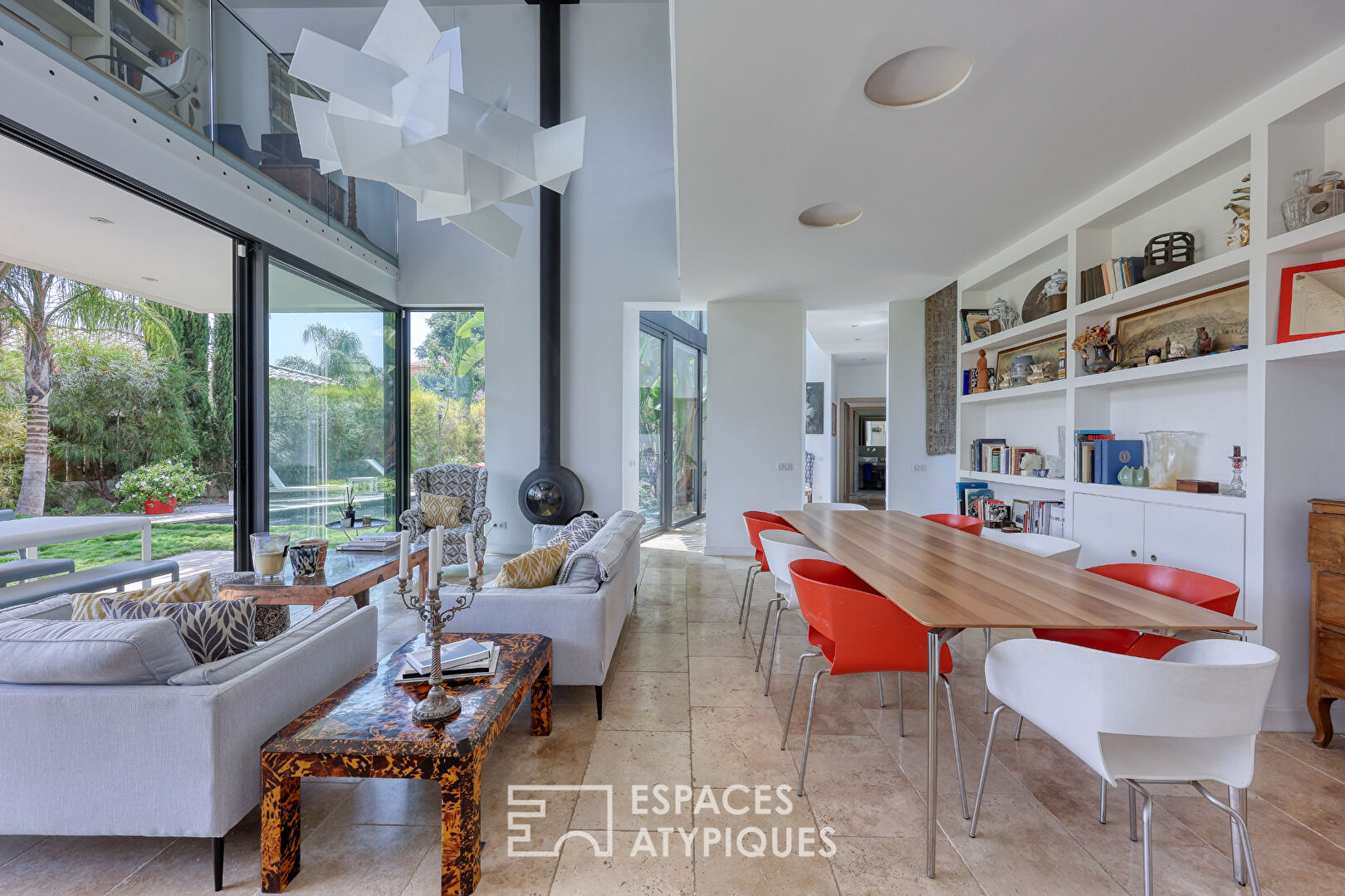 Maison d’architecte hors norme proche plage