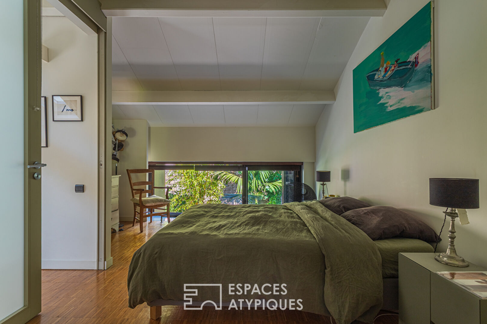 Villa – Loft with patio near the sea
