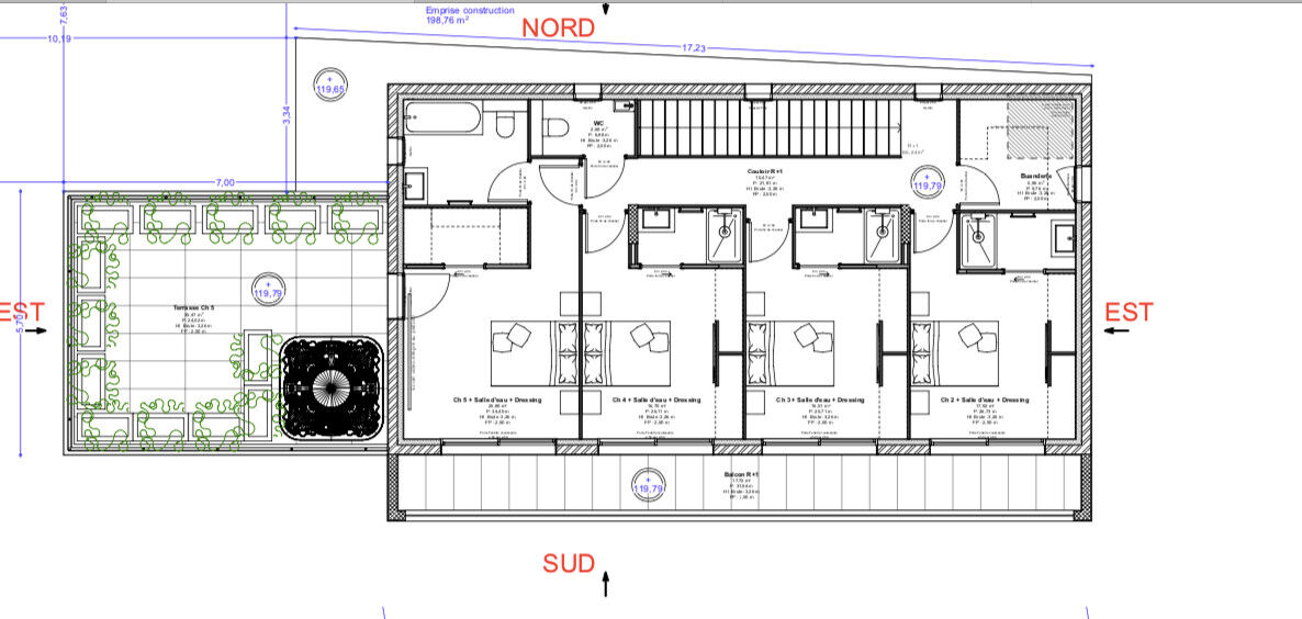 Villa contemporaine en cours d’achèvement