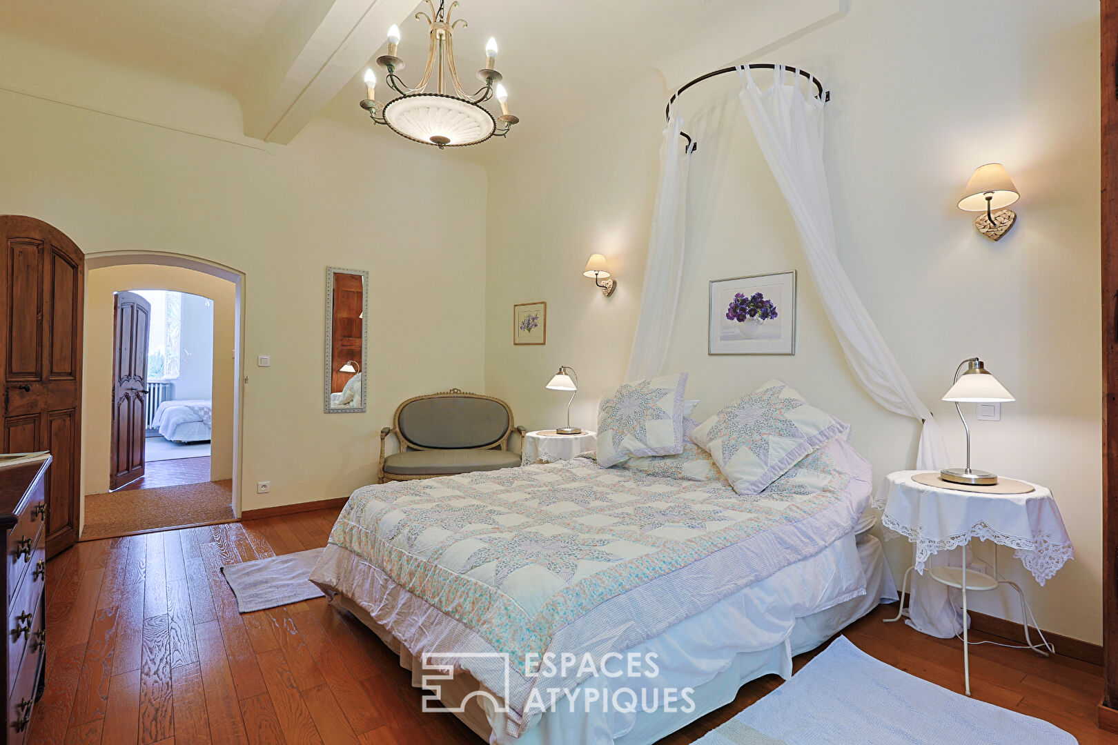 Charming historic house with view and pool