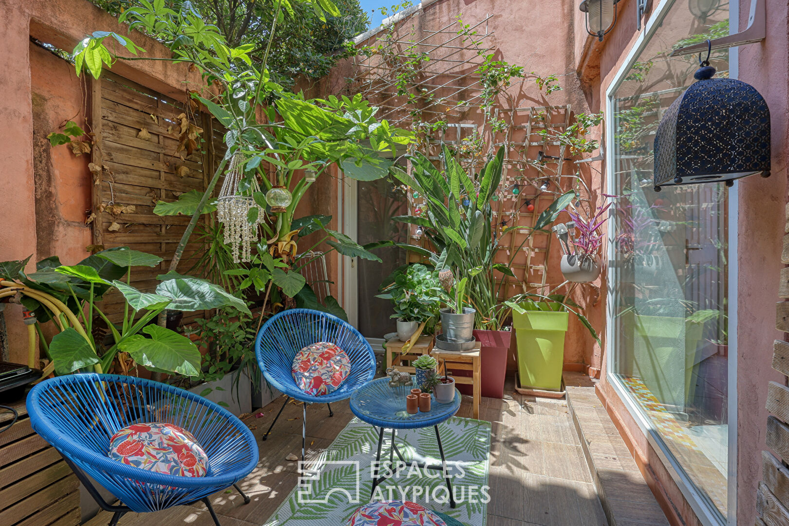 House a few steps from a fine sandy beach of 130m2 in Hyères for an enchanting interlude between sea and nature