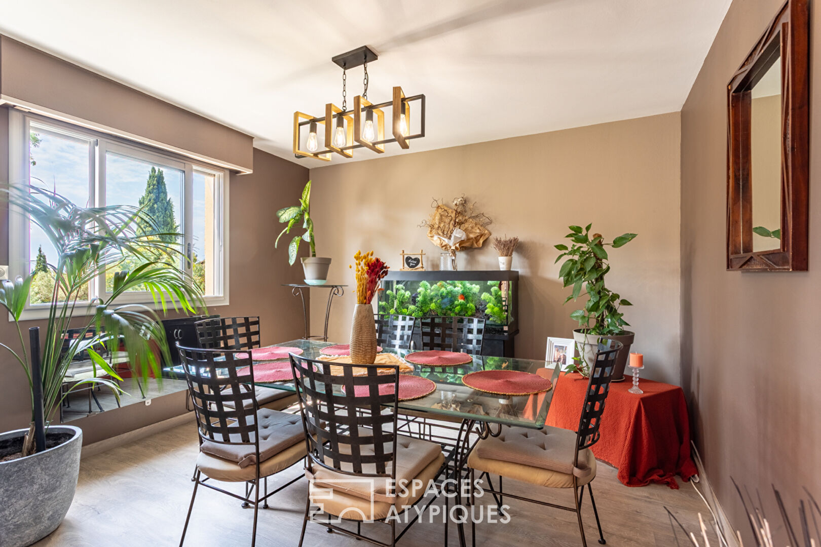 Top-floor duplex apartment near the sea in Cap Brun