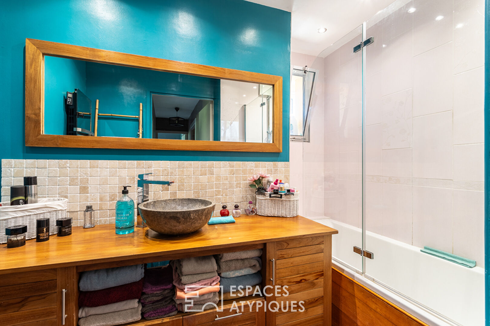 Top-floor duplex apartment near the sea in Cap Brun