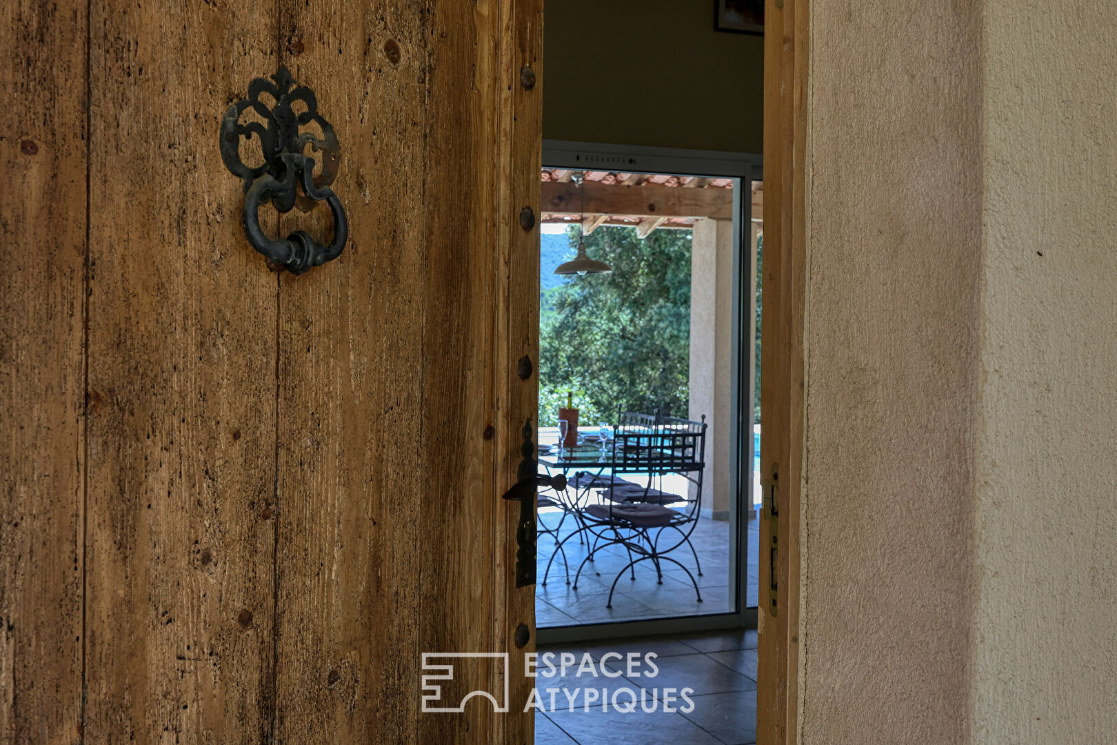 Maison contemporaine – vue contemplative
