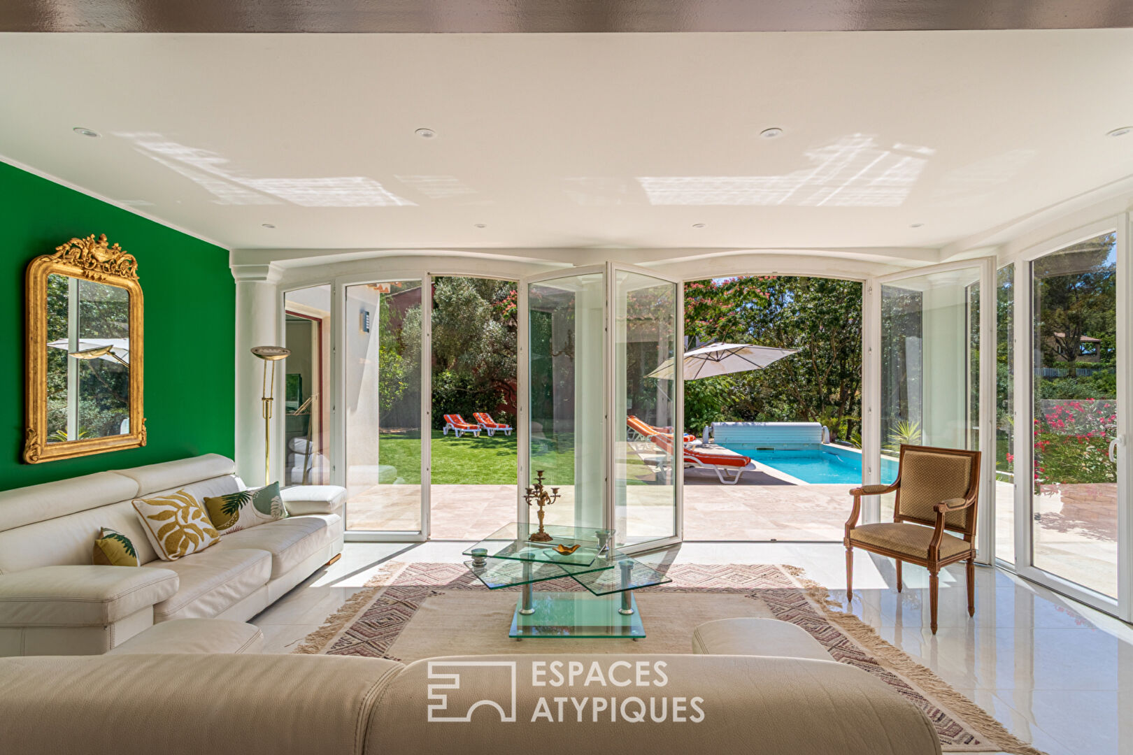 Renovated house with swimming pool and garden