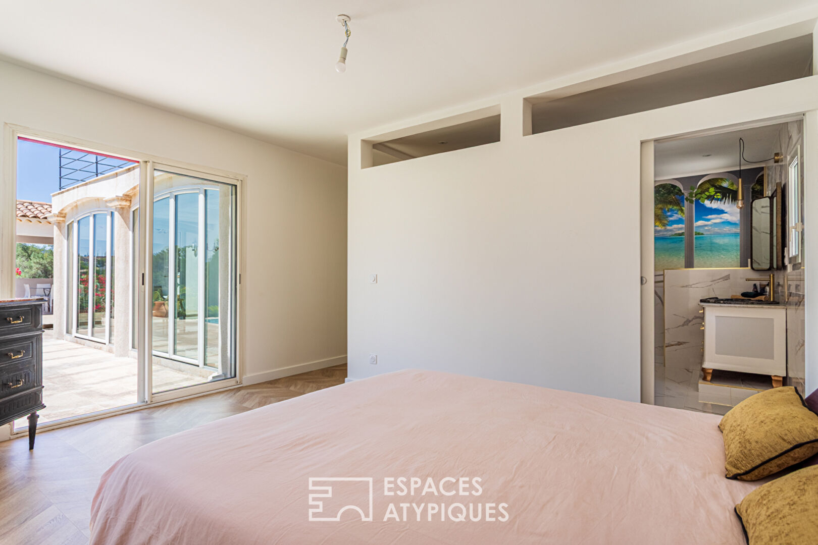 Renovated house with swimming pool and garden