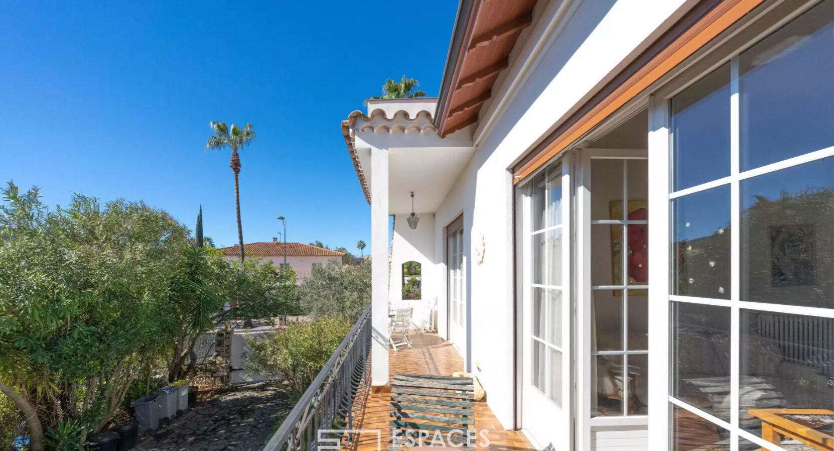 Maison d&rsquo;architecte avec jardin dans le centre ville