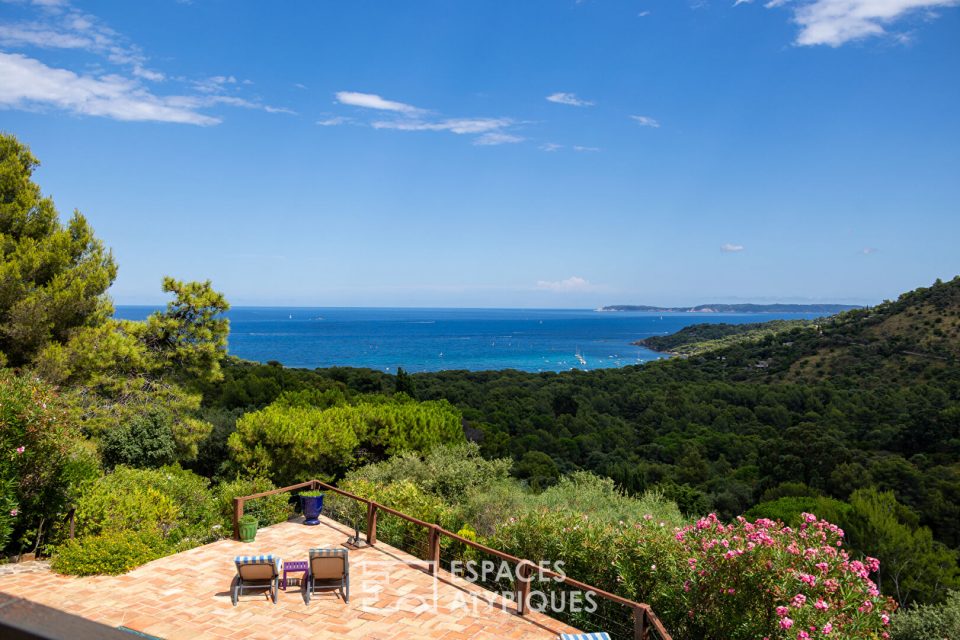 Villa familiale au Gaou-Bénat et sa vue mer imprenable. Bormes les mimosas