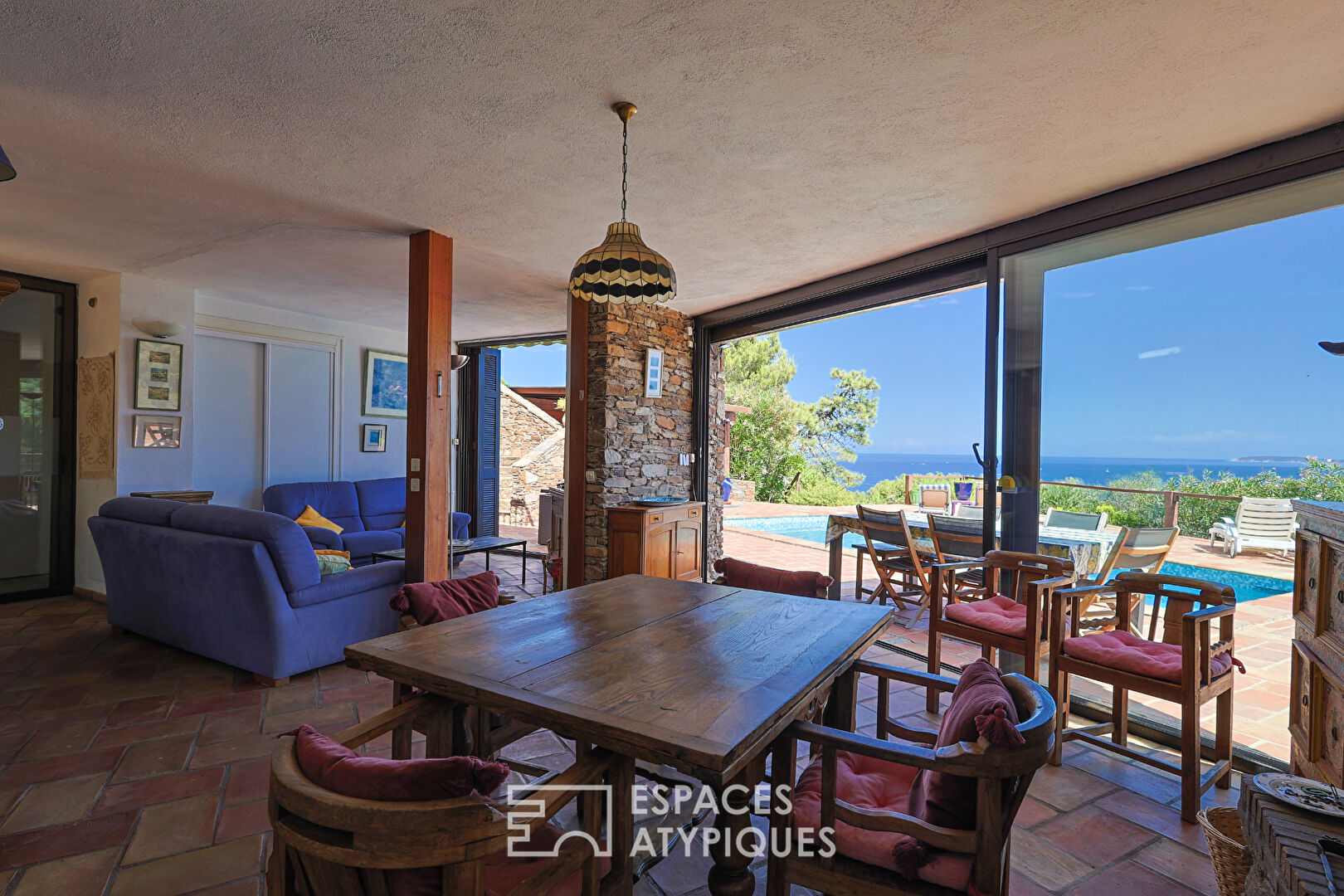 Villa familiale au Gaou-Bénat vue mer