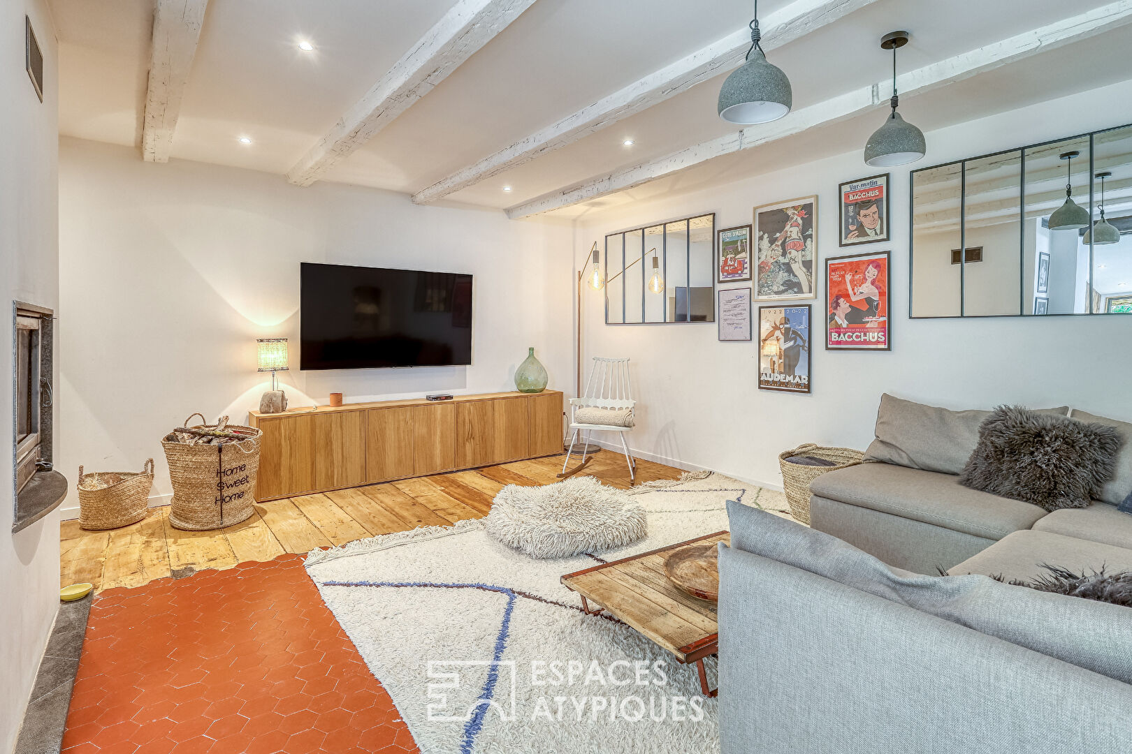 Propriété avec dépendance et piscine